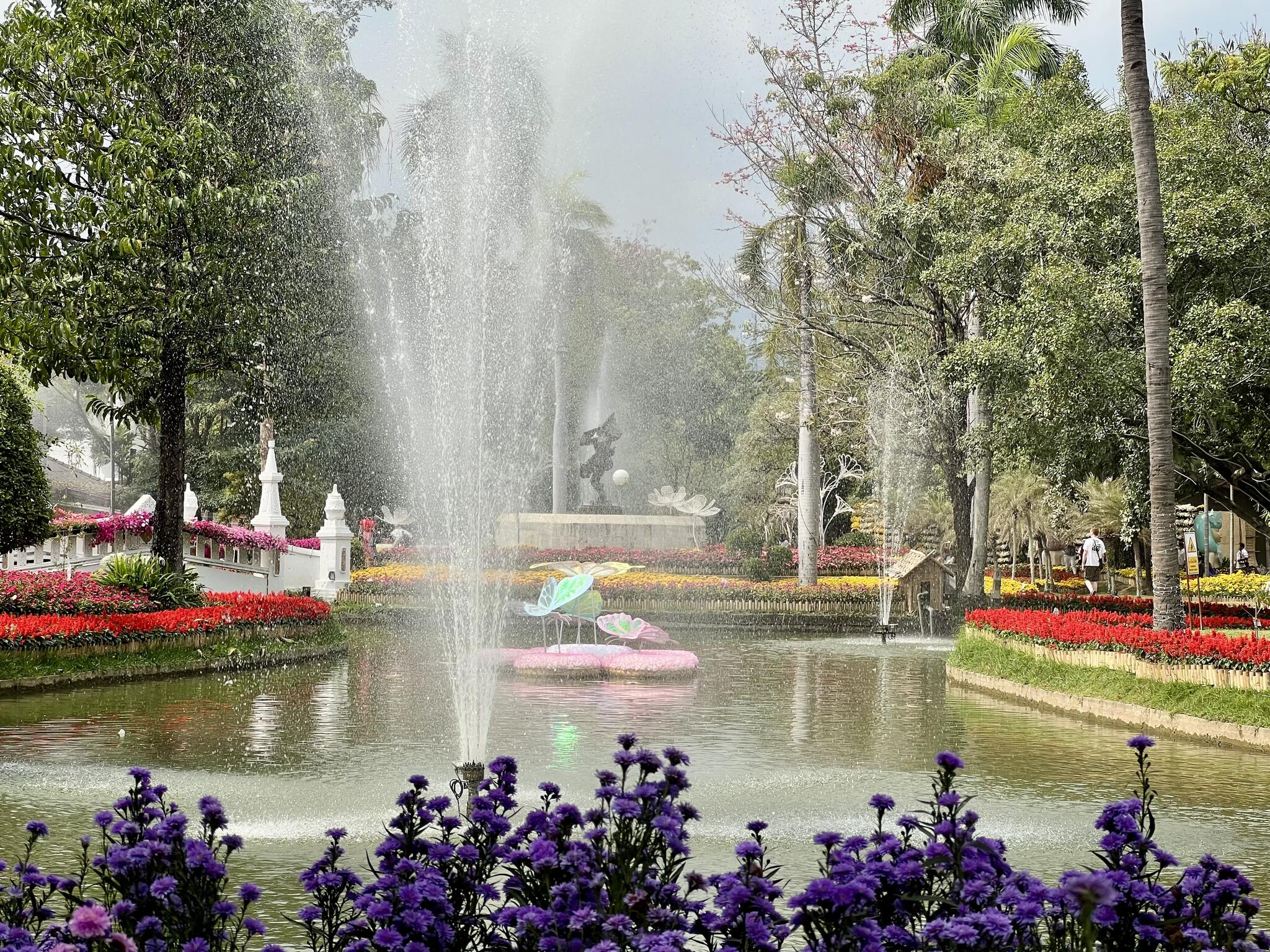 Le parc public Nong Buak Hard